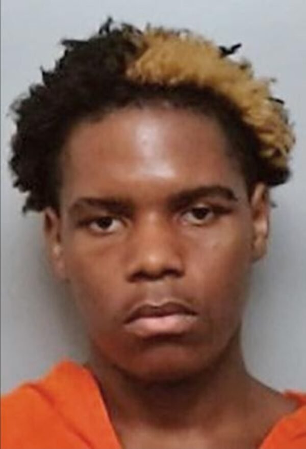 Man Killed in Dispute Over Parking Near-Collision at Lakeland Convenience Store Shooting