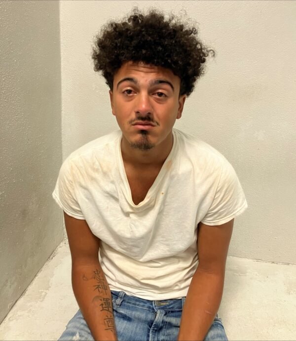 Winter Haven Man Arrested for Lewd Battery on 15 year-old at Bus Stop