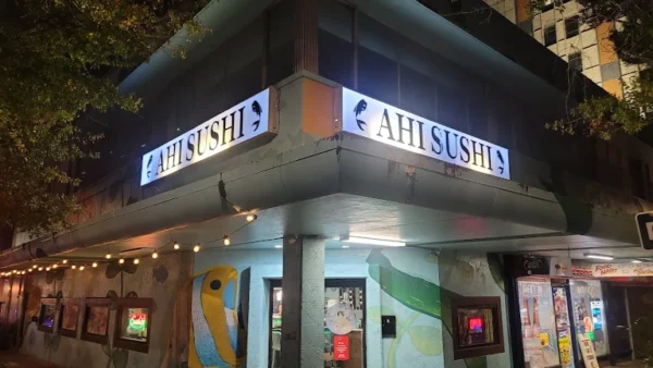 Sushi Owner Attacked, Fatally Stabs Assailant with Screwdriver