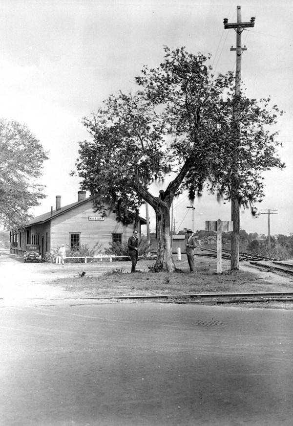 On This Day – June 27, 1900 — Lynching of Robert Davis in Mulberry, Florida