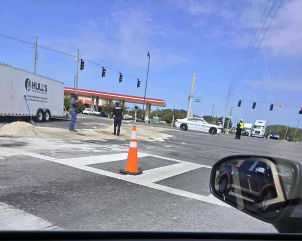 30-50 Gallons of Diesel Fuel Spilled in Accident Involving Semi-Truck at Lucerne Park Rd & Hwy 27 in Haines City