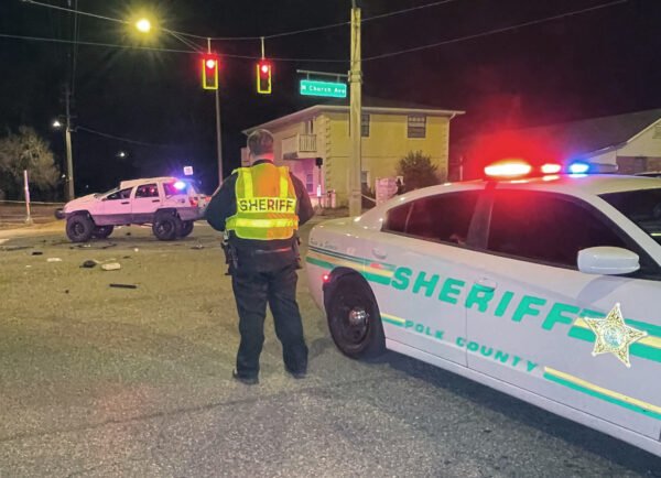 Lakeland Man, 23, Killed in Mulberry Rollover Crash on SR 37