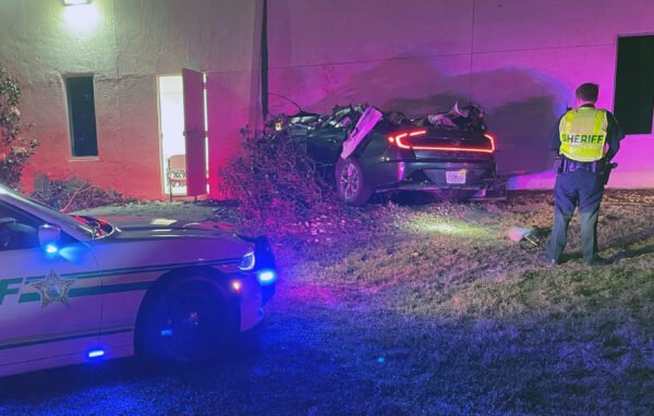 24-Year-Old Woman Dies After Vehicle Collides With Semi-Truck in Haines City