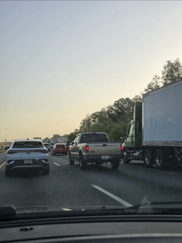 917 New Truck Parking Spaces Coming to Interstate 4