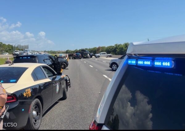 St. Petersburg Homicide Suspect Captured After I-75 Pursuit and Standoff in Lee County