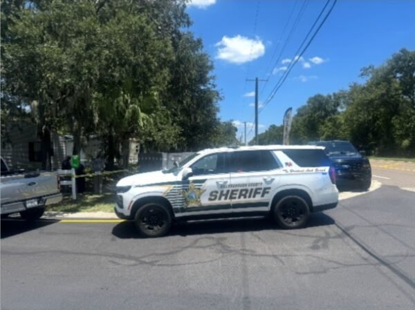 Lawn Care Workers Discover Deceased Woman in Plant City