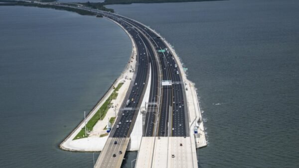 Howard Frankland Bridge Express Lane Tolling Starts Aug. 22