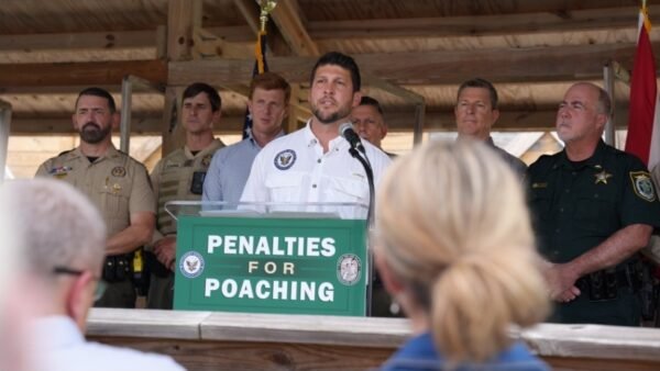 New Florida Proposal Targets Poachers Who Discharge Firearms Near Homes