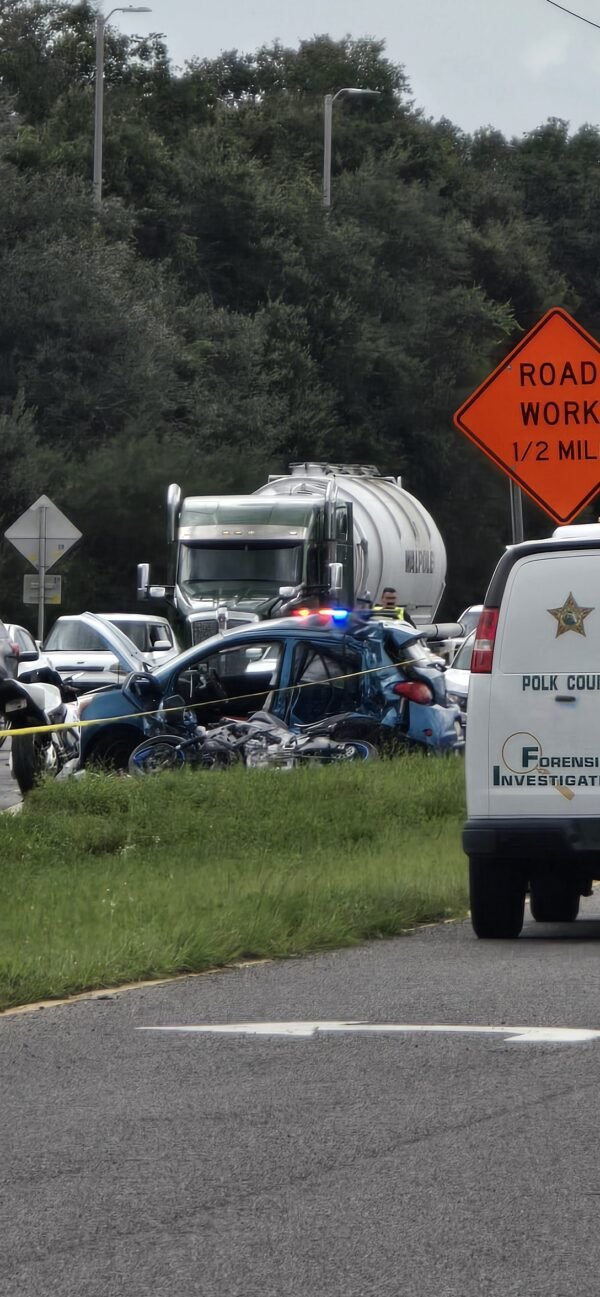 18-Year-Old Motorcyclist Fatally Injured in High-Speed Crash on Highway 98