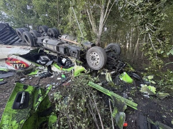 Semi Carrying Milk Overturns on I-75 Sunday Morning